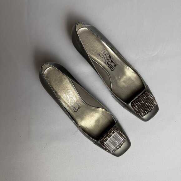 Ferragamo | Size 8 | Metallic Grey (Gunmetal) Megan Block Heeled Pumps - Picture 2 of 12